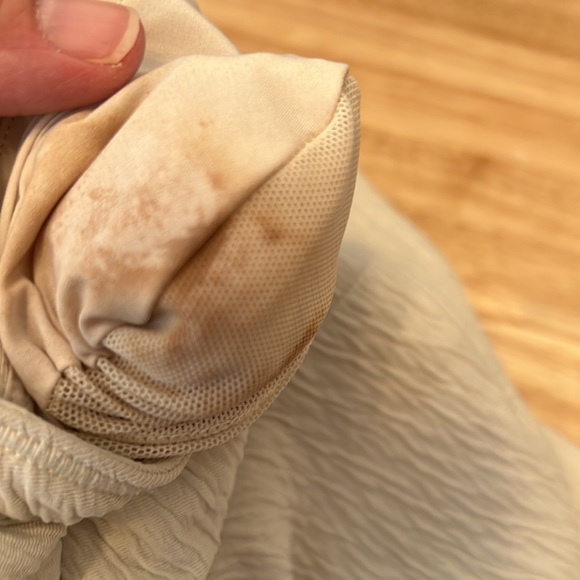 Lululemon Can You Feel The Pleat Textured Wide Leg Cropped Pant in Light Ivory 8 - Picture 13 of 13